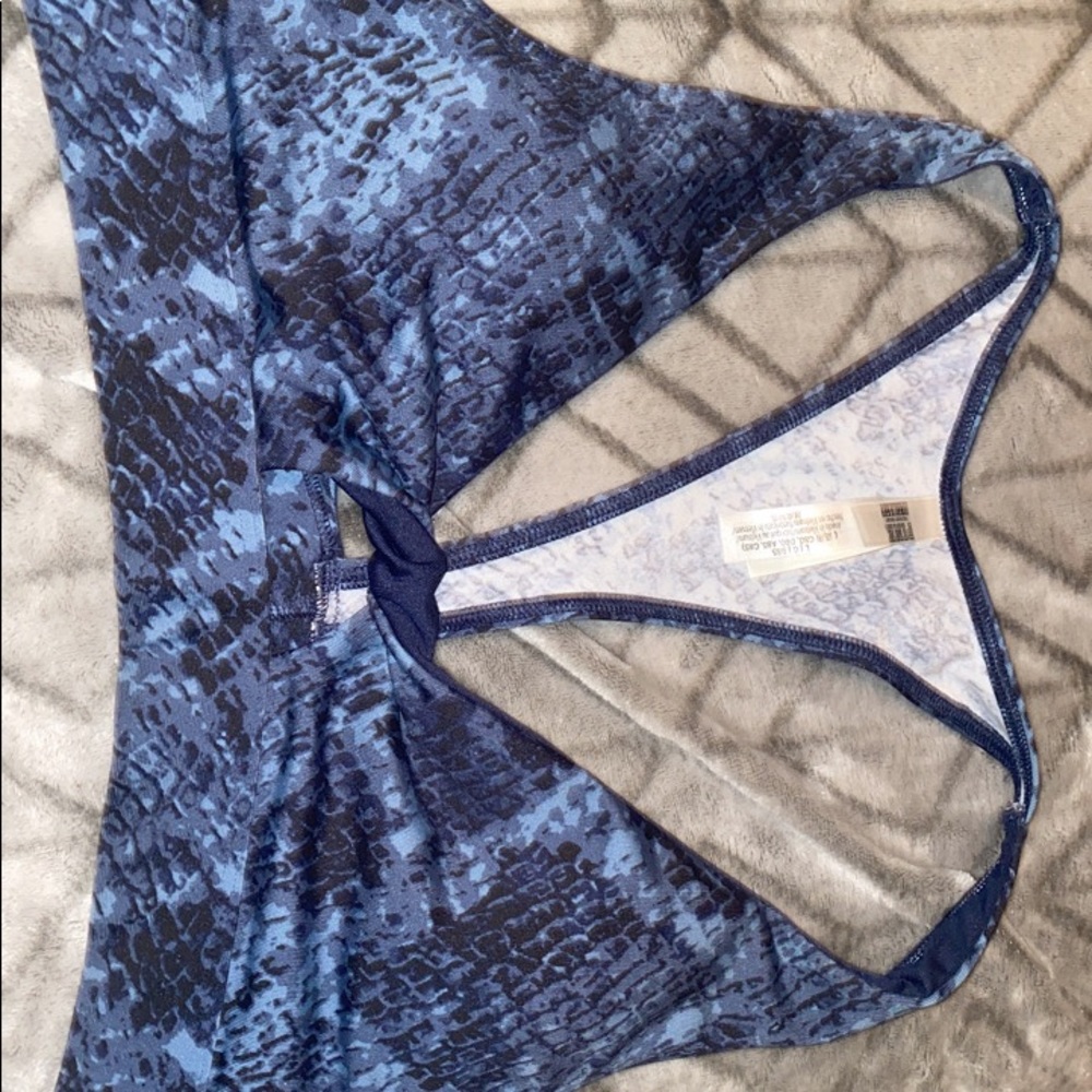Large. Victoria’s Secret bralette